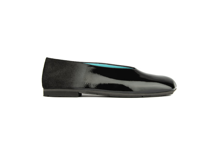 #color_black-patent